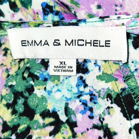 Emma & Michelle~ Beautiful Floral Dress Size XL - Picture 10 of 10